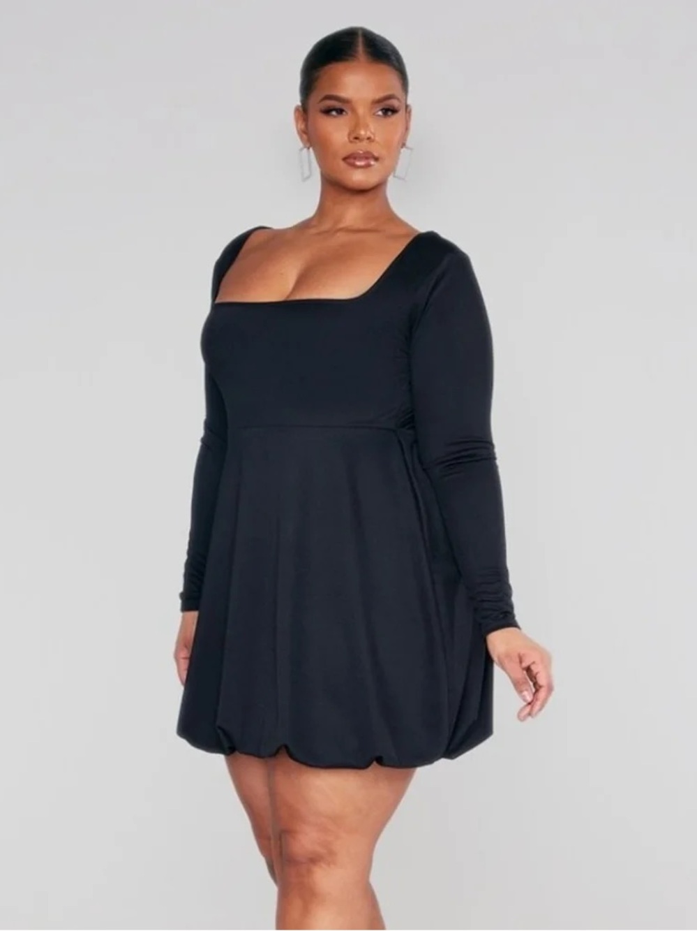 NWT Pretty Little Thing Plus Black Square Neck Puffball Hem